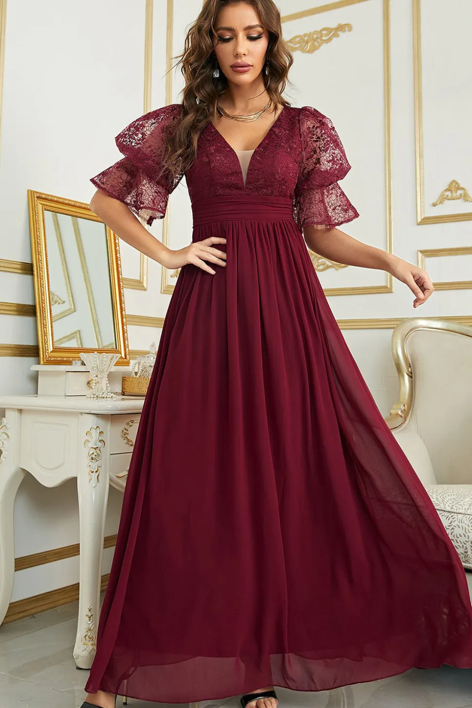 Vestido de Dama de Honor Com Renda Borgonha Chiffon