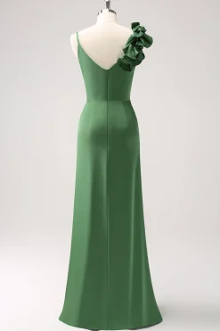 Vestido de dama de honra plissado verde oliva com fenda
