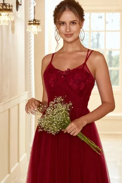 Vestido de dama de honra comprido borgonha com renda