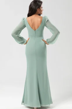 Vestido de dama de honra verde de mangas compridas com fenda