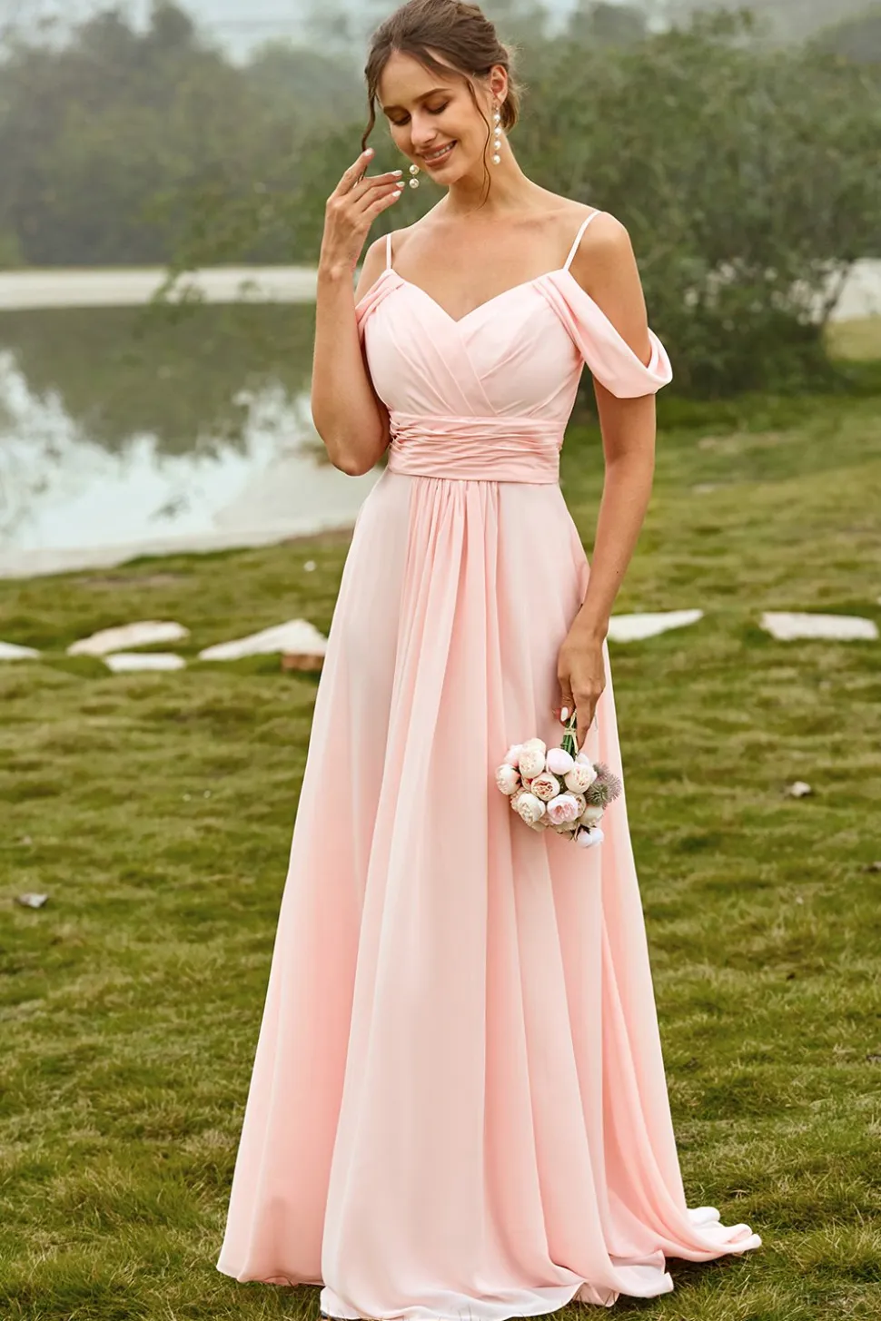 Vestido de dama de honra blush ombro