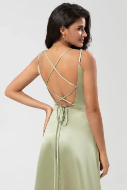 Vestido de dama de honra verde acetinado com renda-up de volta