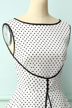 Vestido de duas peças falsificado