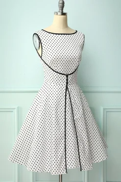 Vestido de duas peças falsificado