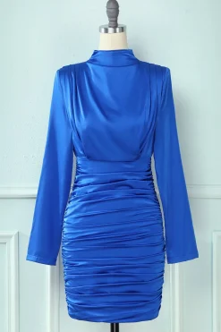 Vestido de festa azul royal decote alto bodycon