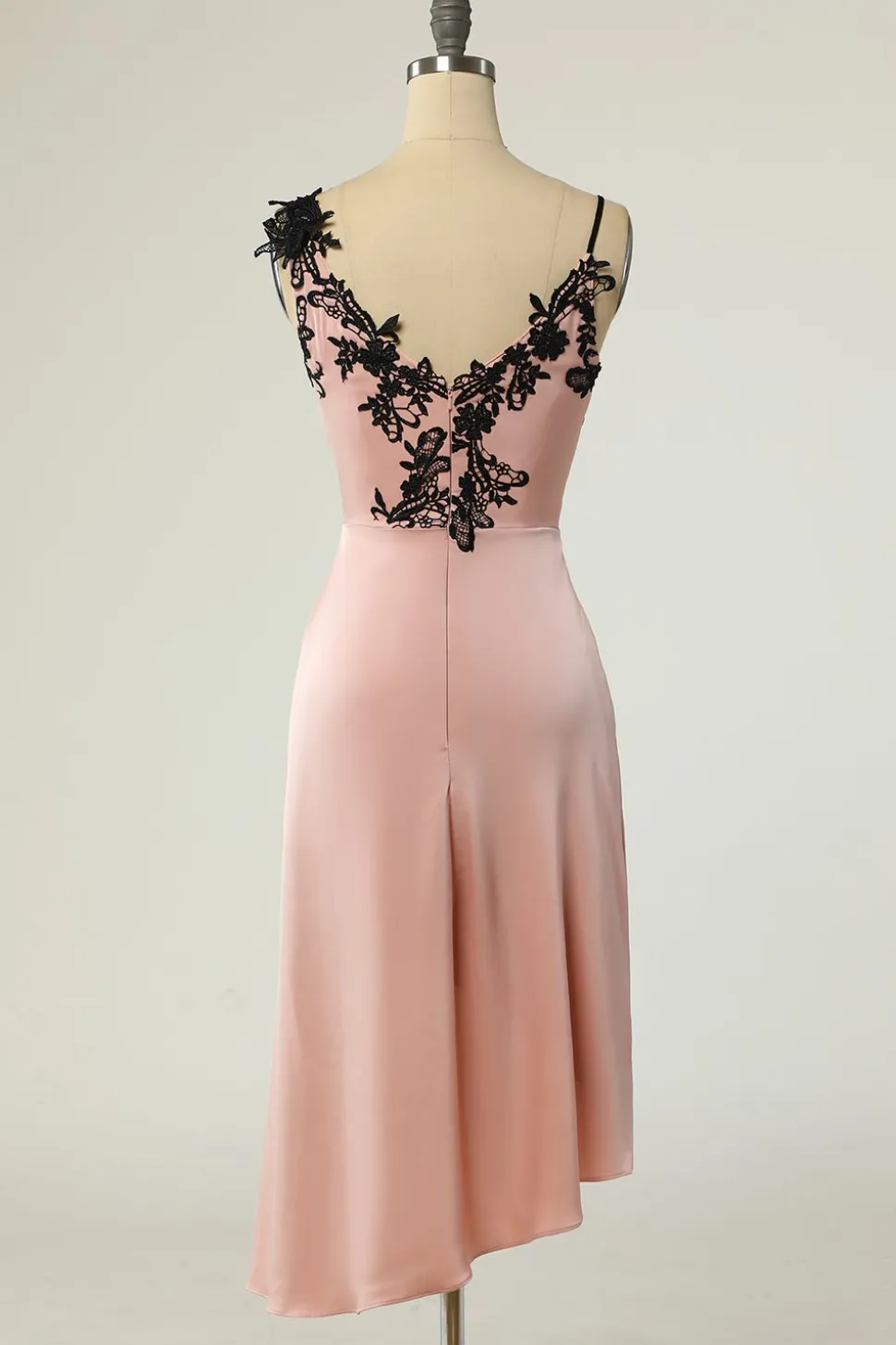 Vestido de festa de joelho nud de pescoço preto de baia preta