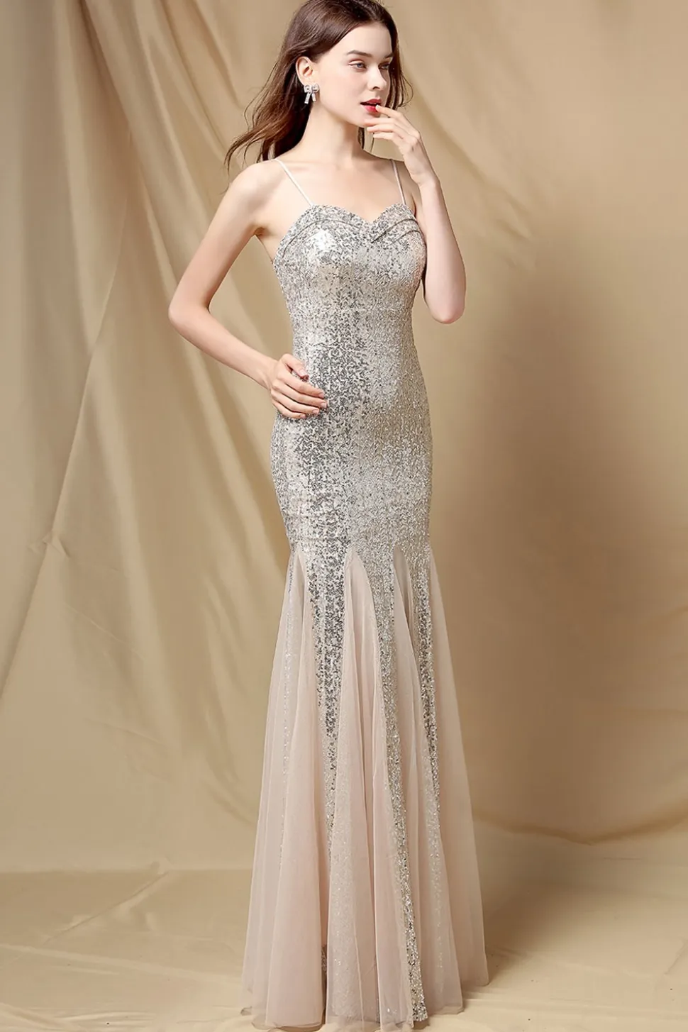 Vestido de festa de lantejoulas de sereia borgonha