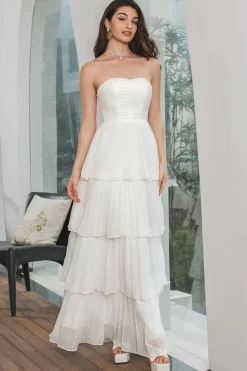 Vestido de festa de noivado plissado branco simples