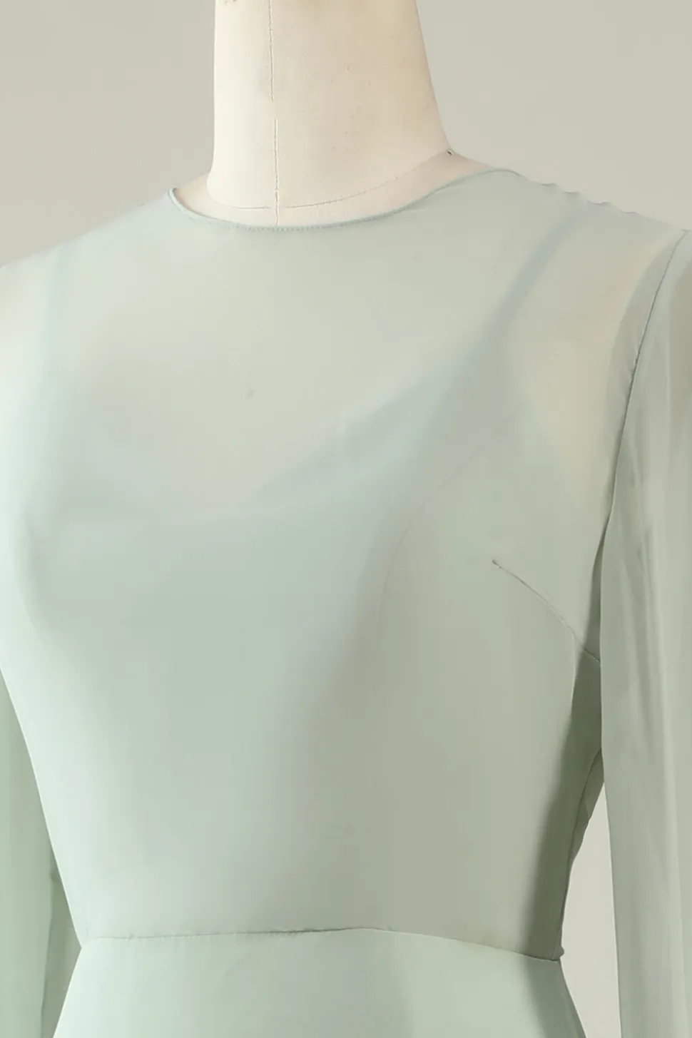 Vestido de Festa Menta Mangas Compridas
