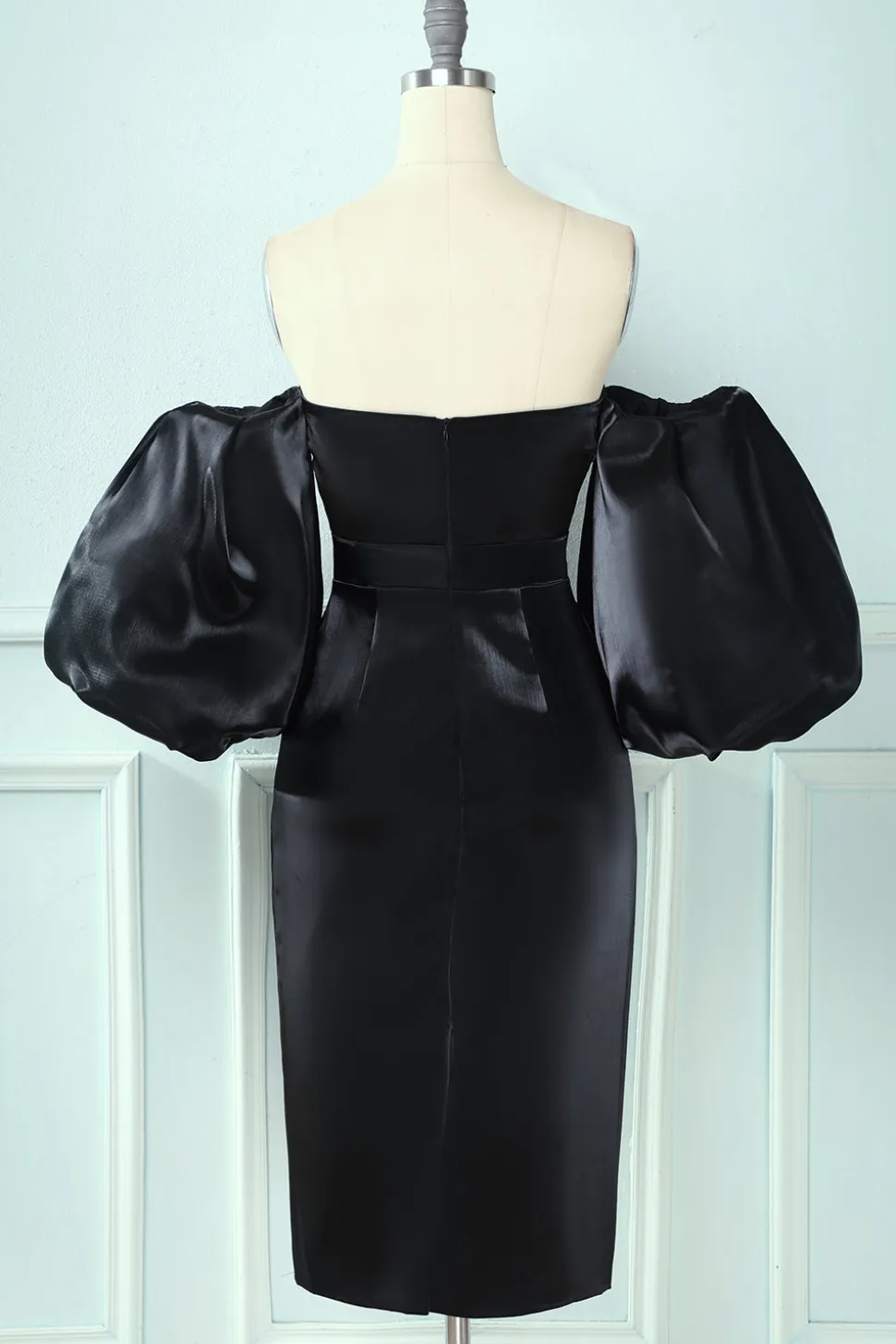 Vestido de festa preto sem ombro