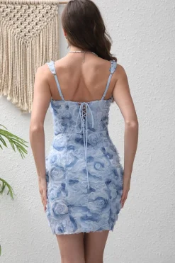 Vestido de festa rosa curto de renda com flor 3D