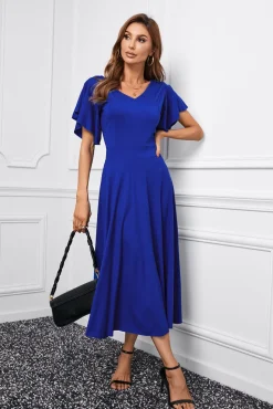 Vestido de festa simples vermelho com mangas de boné