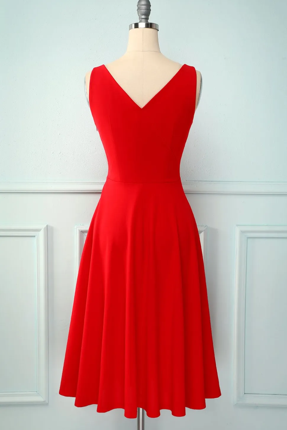 Vestido de gola quadrada vermelha