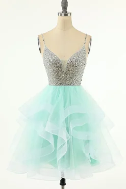 Vestido de homecoming curto de contas rosa