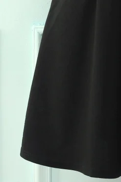Vestido de lapela preto com bolsos