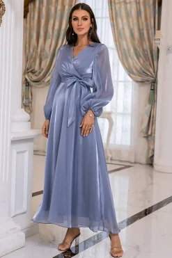 Vestido de mãe de mangas compridas azuis