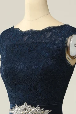 Vestido de mãe de renda da marinha