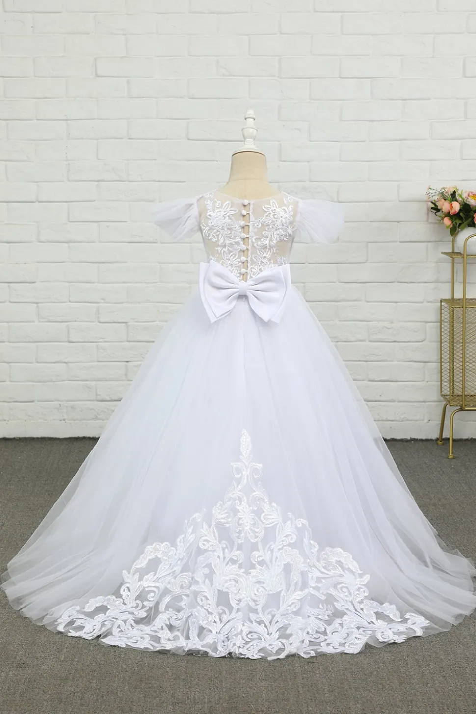 Vestido de menina de flor de chão de tulle branco