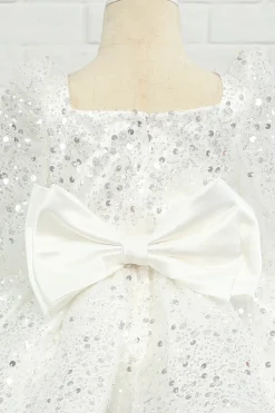 Vestido de menina flor de lantejoulas de marfim com arco