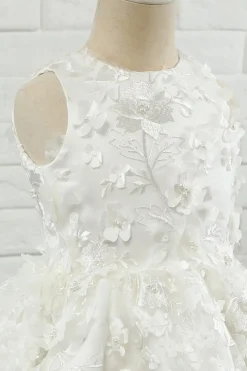 Vestido de menina flor sem mangas de aplique branco