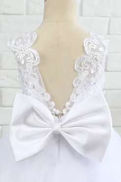 Vestido de menina flor sem mangas branca com arco