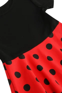 Vestido de Meninas Brancas Com Mangas Curtas