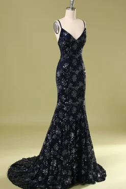 Vestido de noite azul marinho com lantejoulas