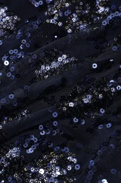 Vestido de noite azul marinho com lantejoulas