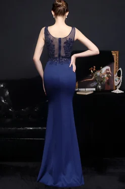Vestido de noite longo de damasco