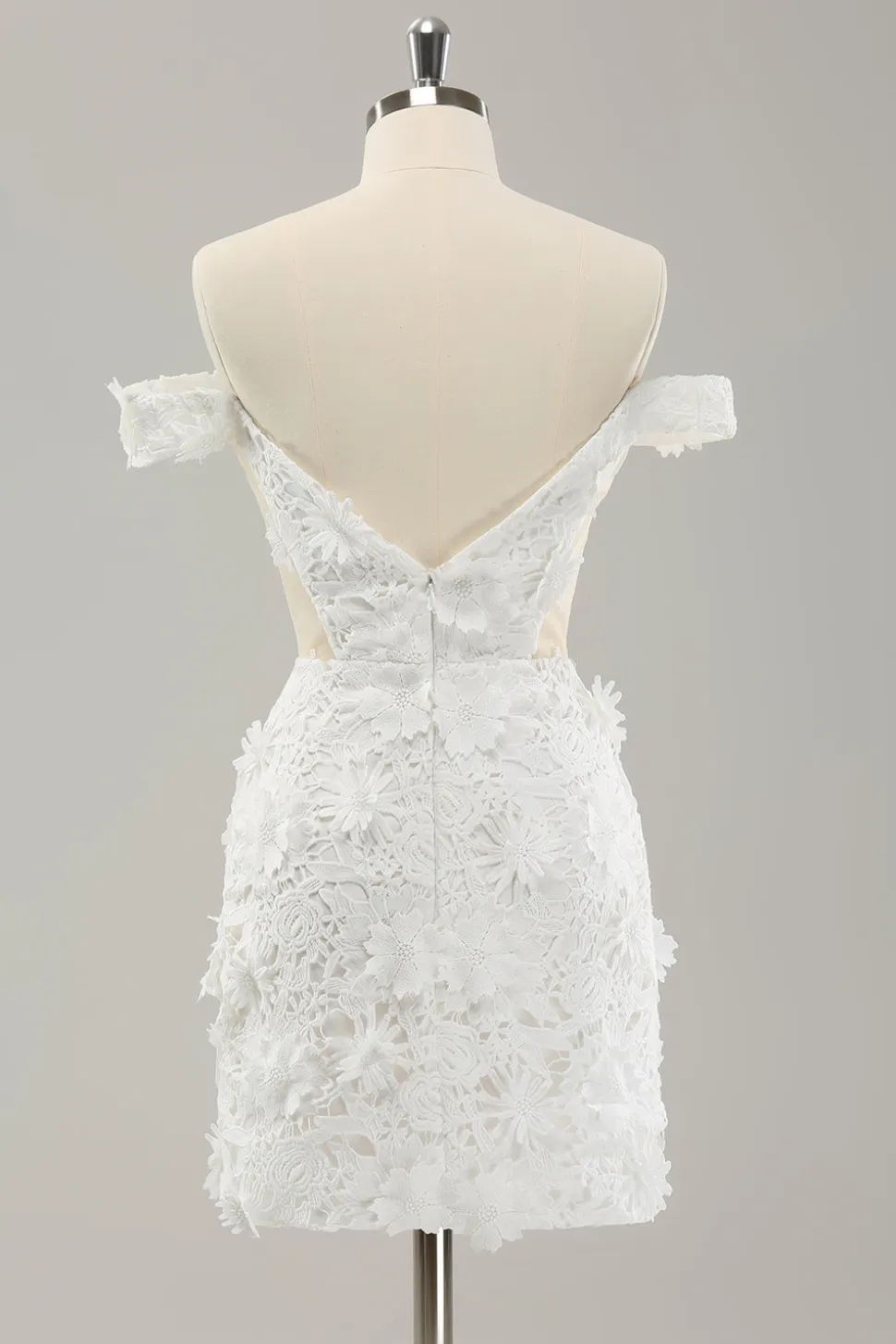 Vestido de noiva branco cortado do ombro com tule destacável