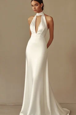 Vestido de Noiva Branco Longo Sereia Cabeçada Cetim Sem Encosto