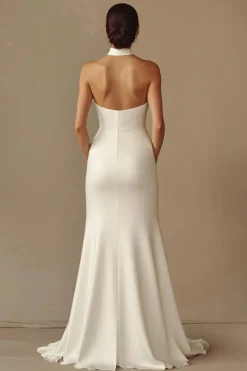 Vestido de Noiva Branco Longo Sereia Cabeçada Cetim Sem Encosto