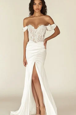 Vestido de Noiva com Fenda Sereia Branco Fora do Ombro Corset Longo