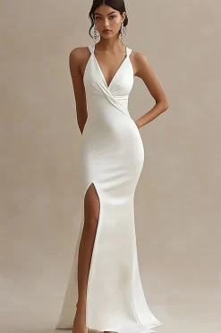 Vestido de Noiva com Fenda Decote em V Cetim Branco Longo Simples Sereia