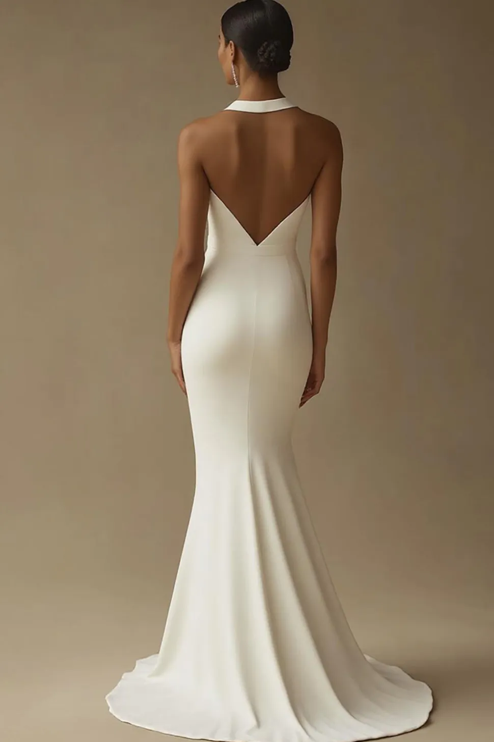 Vestido de Noiva com Fenda Sereia Longo Branco Cetim Cabeçada