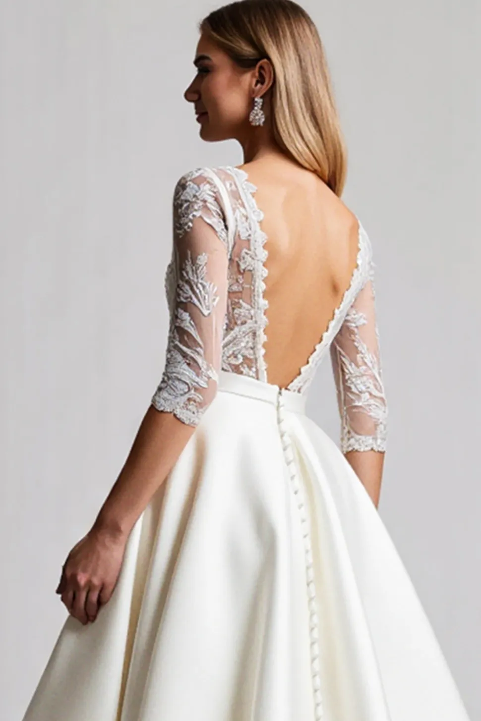 Vestido de Noiva com Meias Mangas Renda Longo Linha-A Marfim