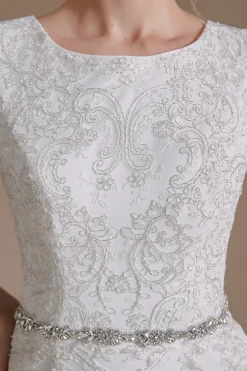 Vestido de noiva de capa de sereia branca com renda