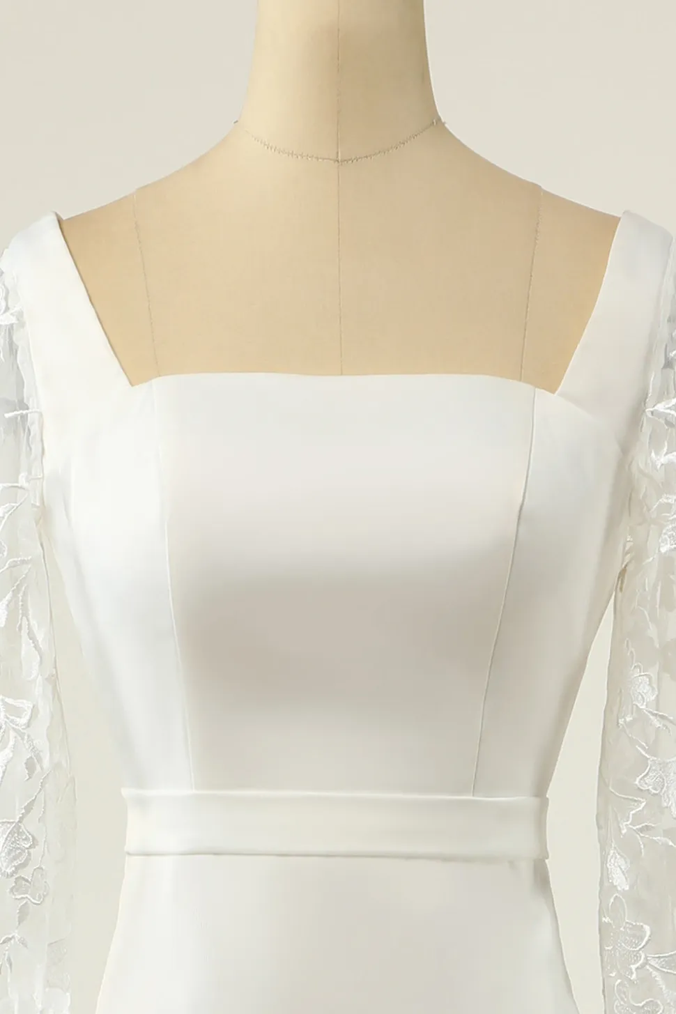 Vestido de noiva de mangas compridas de sereia branca