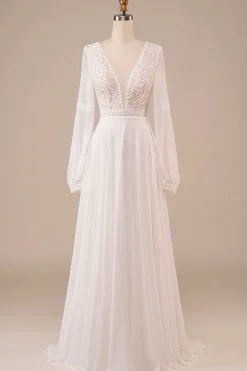 Vestido de noiva de marfim de mangas compridas com renda
