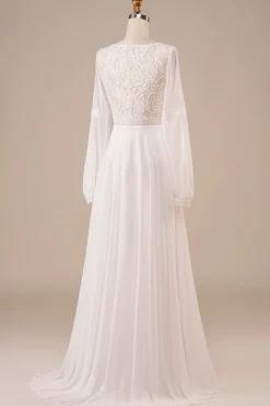 Vestido de noiva de marfim de mangas compridas com renda
