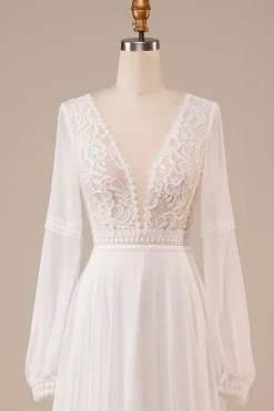 Vestido de noiva de marfim de mangas compridas com renda