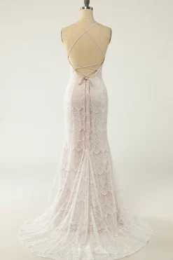 Vestido de noiva de renda branca de sereia halter branco com varrimento trem