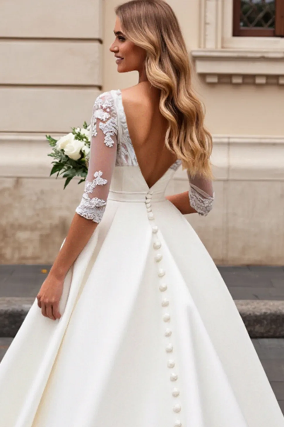Vestido de Noiva de Renda Marfim Linha-A Decote em V Longo