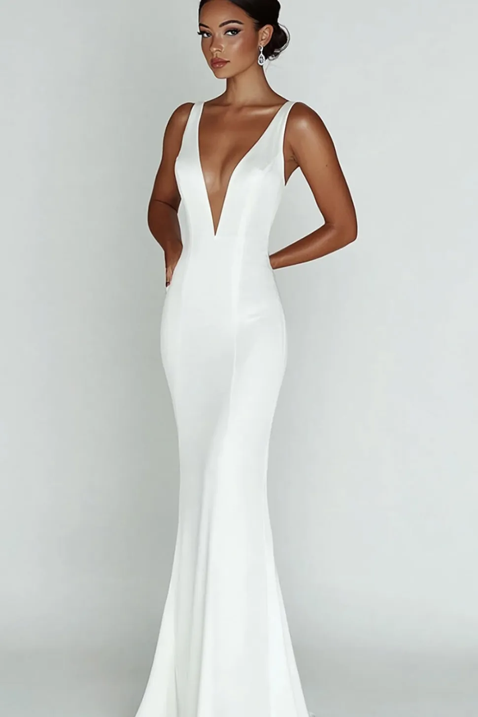 Vestido de Noiva Decote em V Sereia Branco Simples Longo Cetim