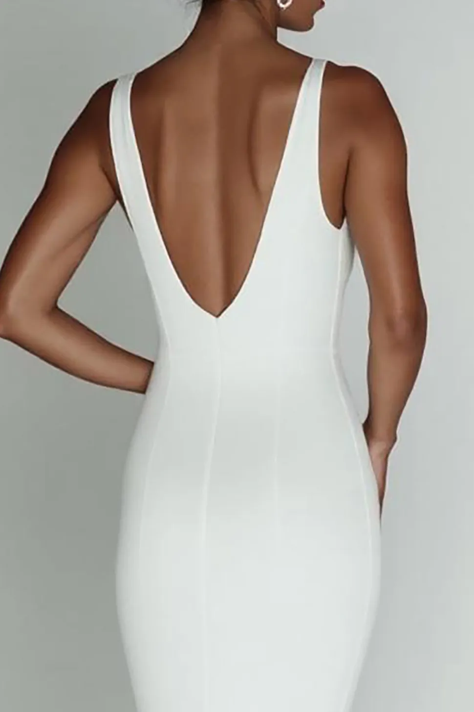 Vestido de Noiva Decote em V Sereia Branco Simples Longo Cetim