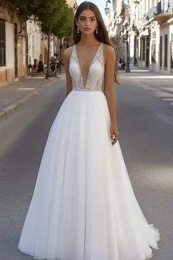 Vestido de Noiva Decote em V Renda Tule Marfim Longo Linha-A