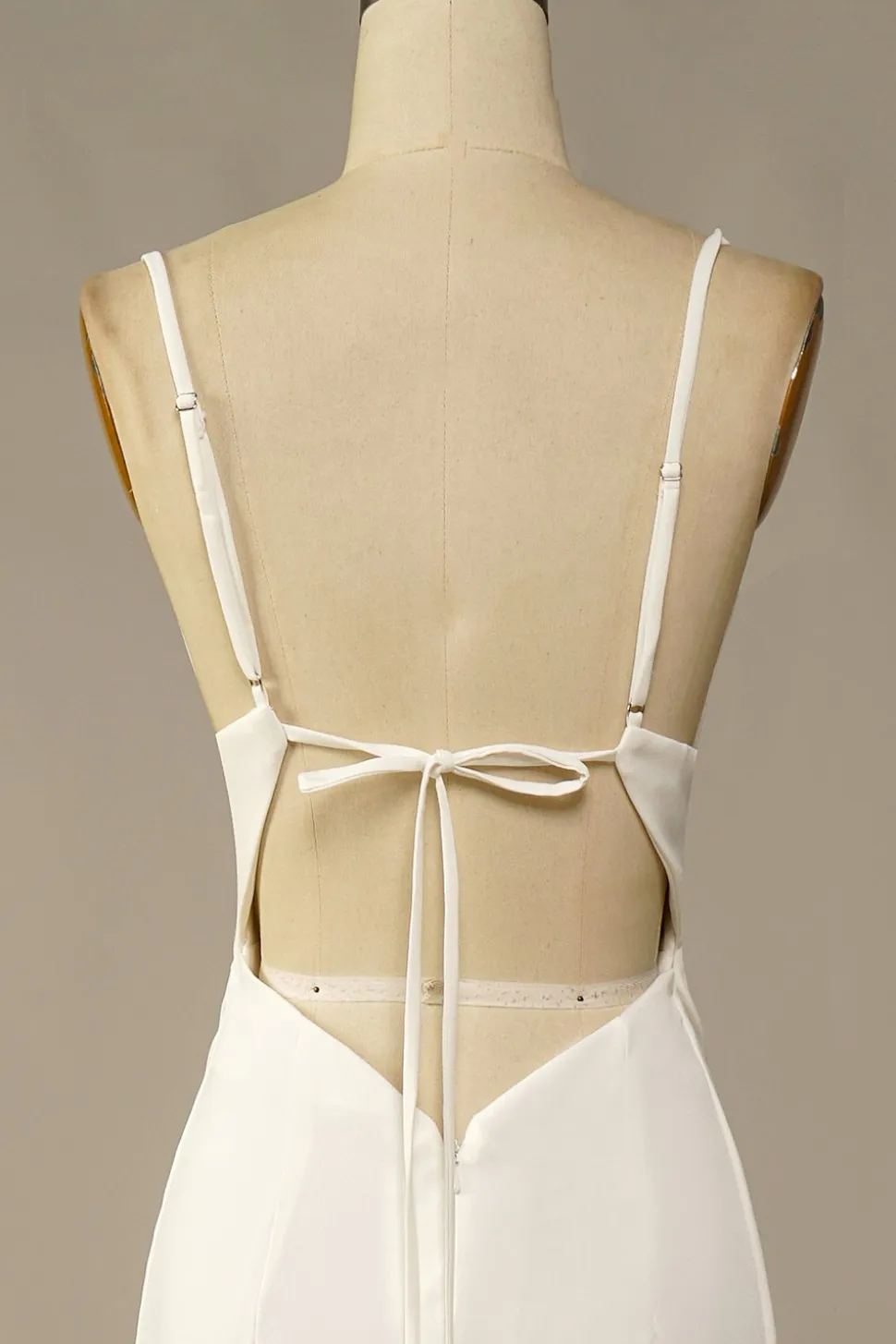 Vestido de noiva longo sereia branca