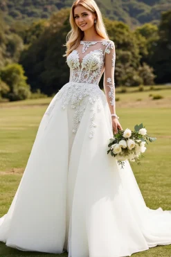 Vestido de Noiva Mangas Compridas Marfim Linha-A Renda Appliqued