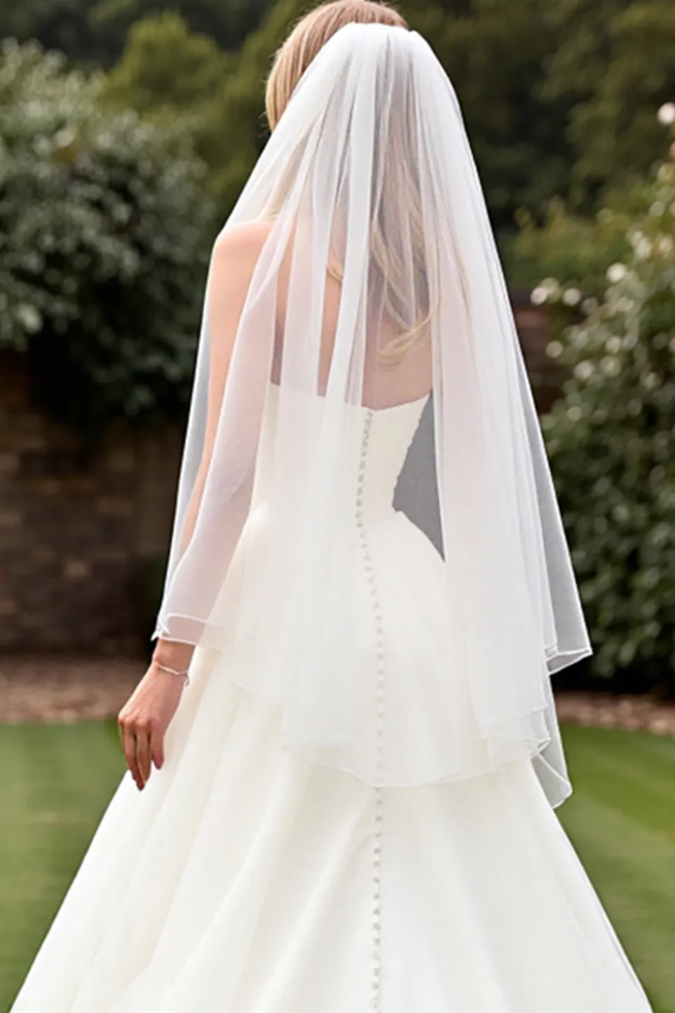 Vestido de Noiva Organza Marfim Linha-A Sem Alças