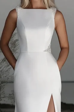 Vestido de noiva simples de pescoço de barco de marfim fenda bainha de cetim com sash